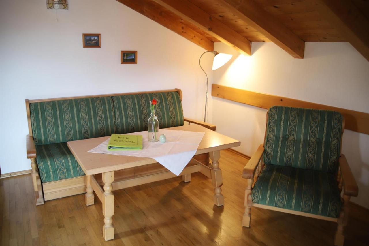 Ferienwohnungen Kir Royal Krün Exterior foto